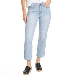Universal Thread Women’s Ankle Bootcut Jeans Light Wash Raw Hem – Size 14R